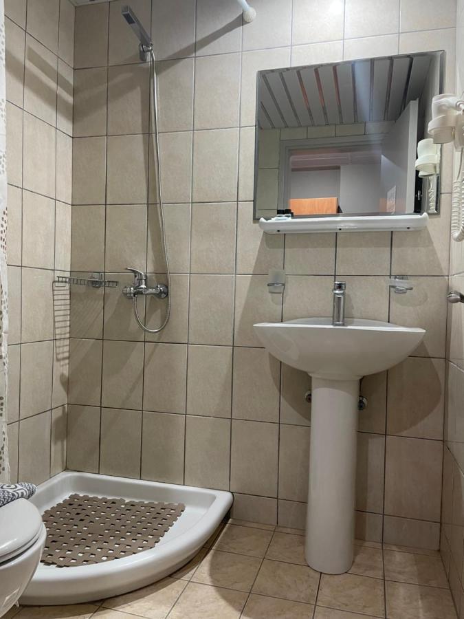 Olympia מלון